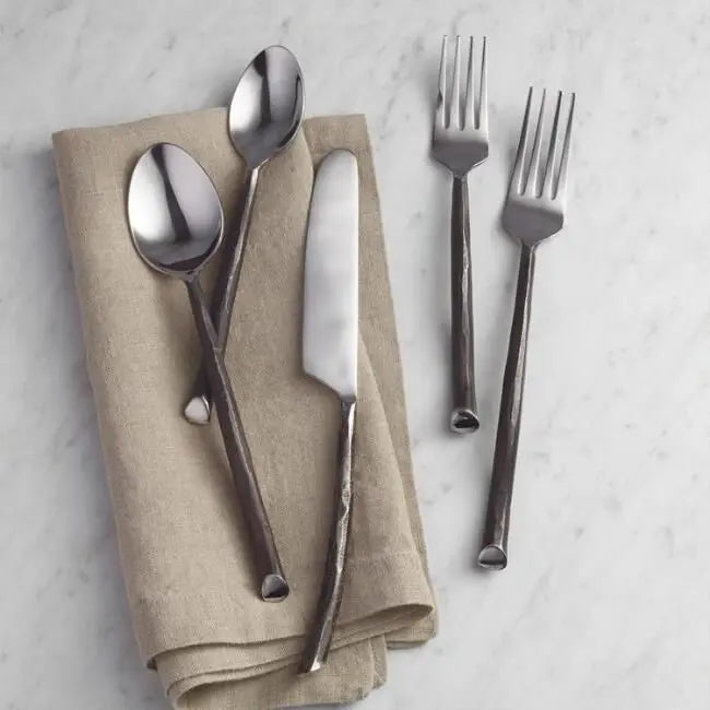 Modern Minimalist Cutlery Set, Timeless Flatware for Family Gatherings & Festive Dining